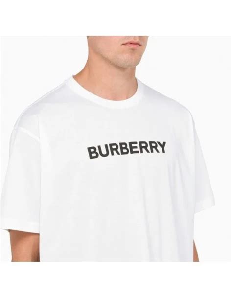 tricou burberry